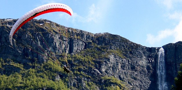 Ønsker du å fly Paraglider?